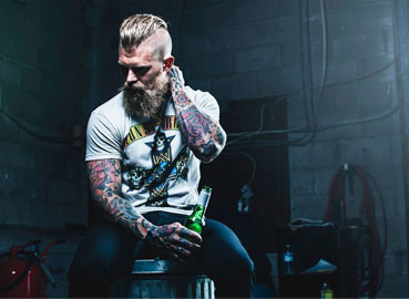 Aypi non habent claritatem  insitam